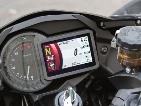 2021 Kawasaki Ninja H2 SX SE+ in Portland, Oregon - Photo 5