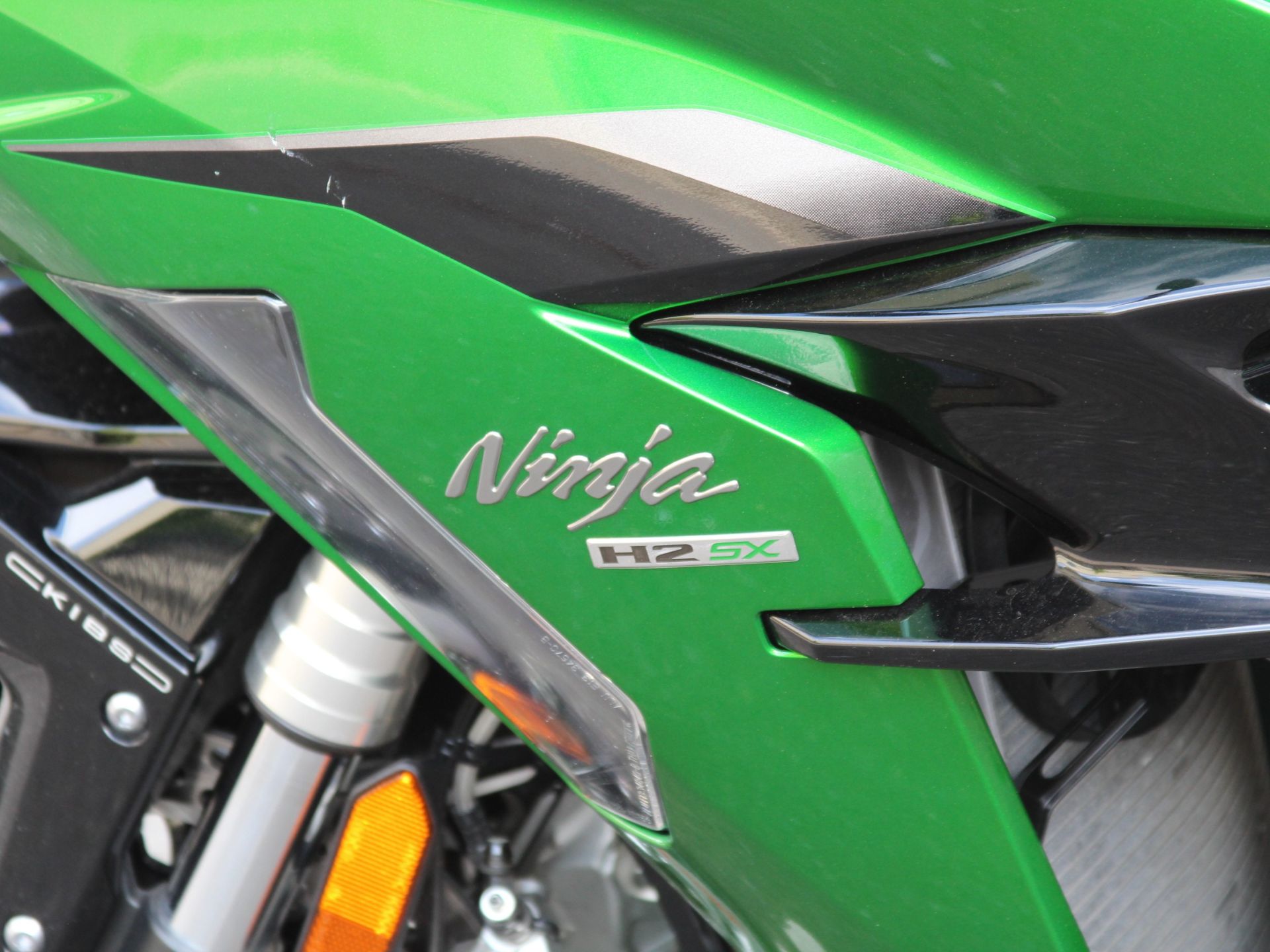 2021 Kawasaki Ninja H2 SX SE+ in Portland, Oregon - Photo 8