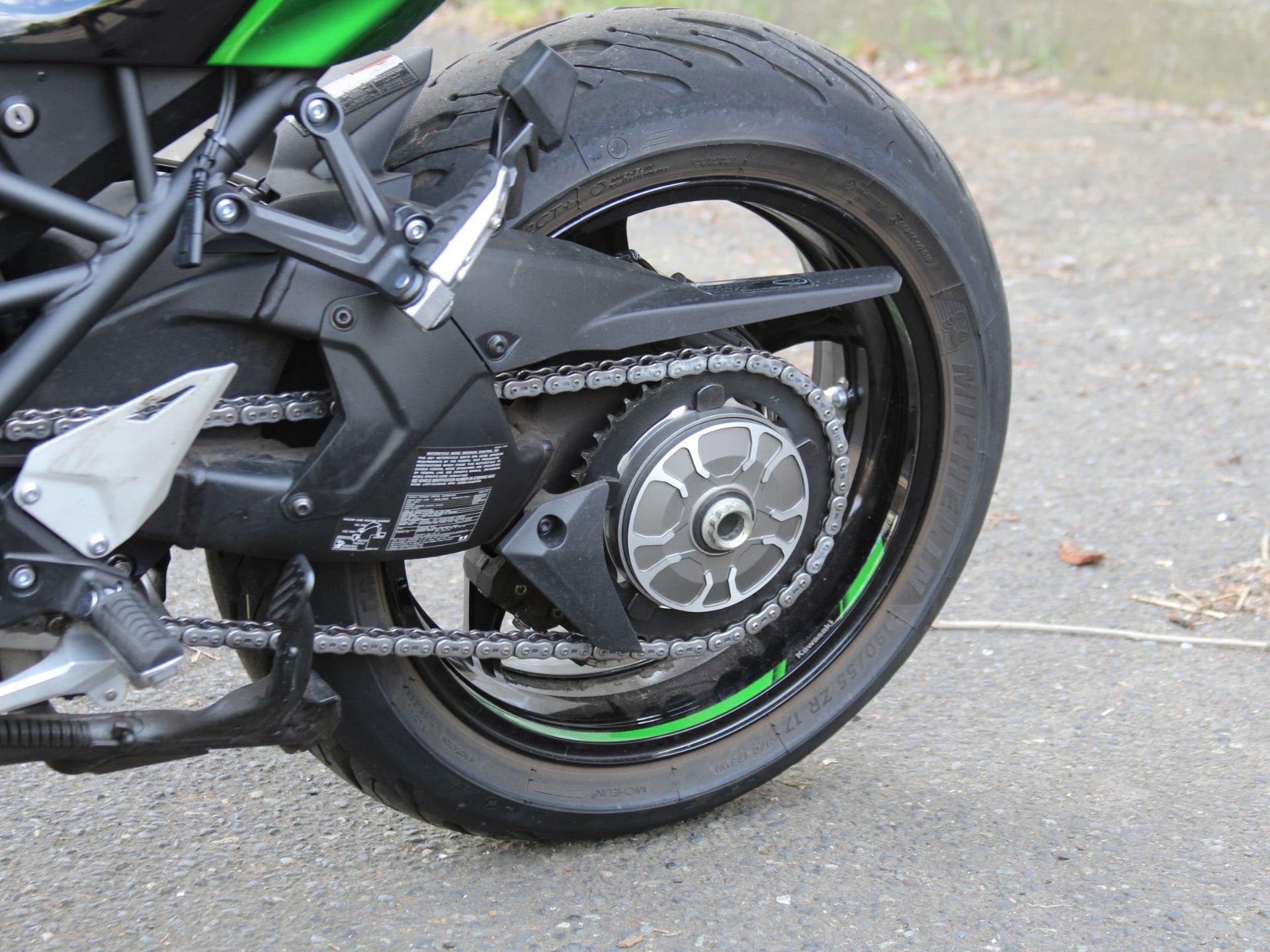 2021 Kawasaki Ninja H2 SX SE+ in Portland, Oregon - Photo 12
