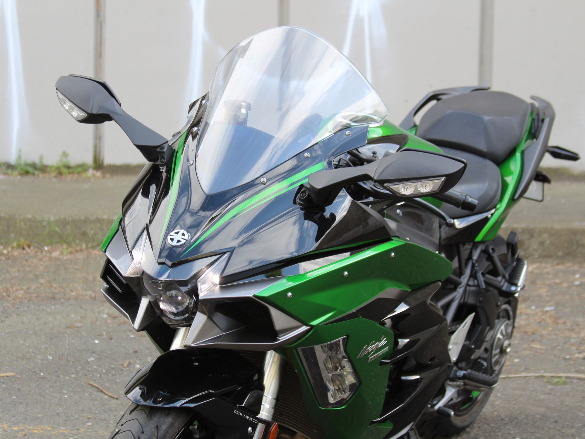 2021 Kawasaki Ninja H2 SX SE+ in Portland, Oregon - Photo 9