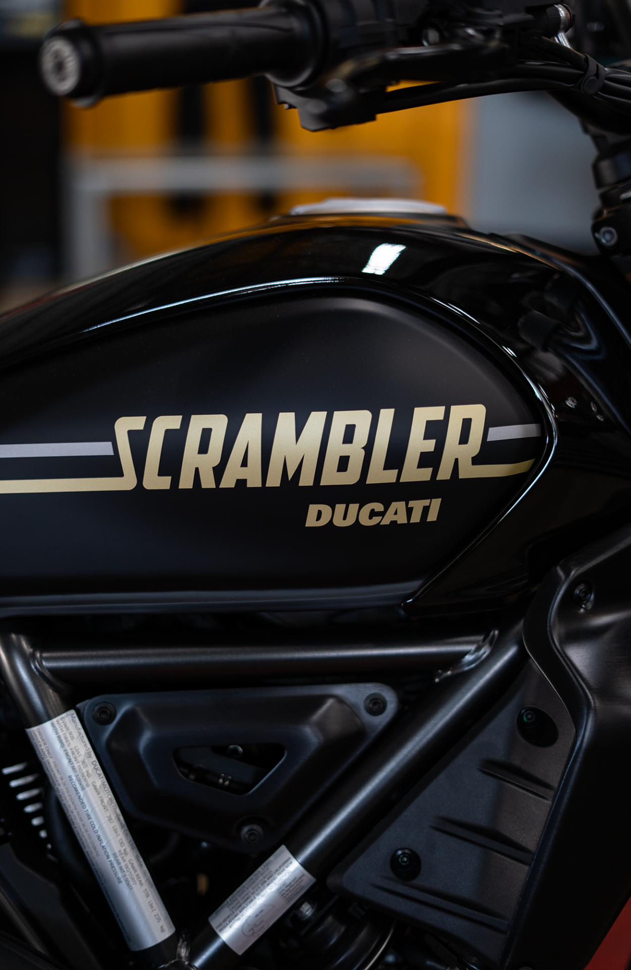 2025 Ducati Scrambler Full Throttle in Portland, Oregon - Photo 2