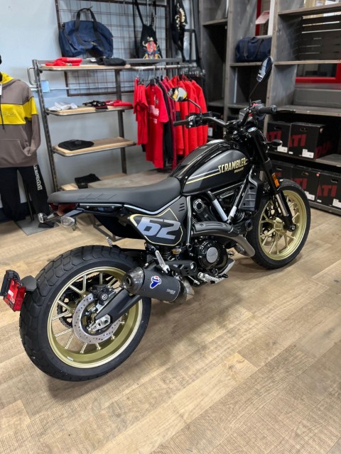 2026 Ducati Scrambler Full Throttle in Portland, Oregon - Photo 4