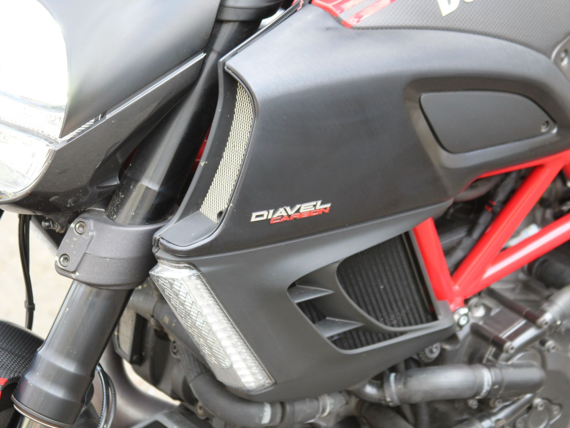 2012 Ducati Diavel Carbon in Portland, Oregon - Photo 21