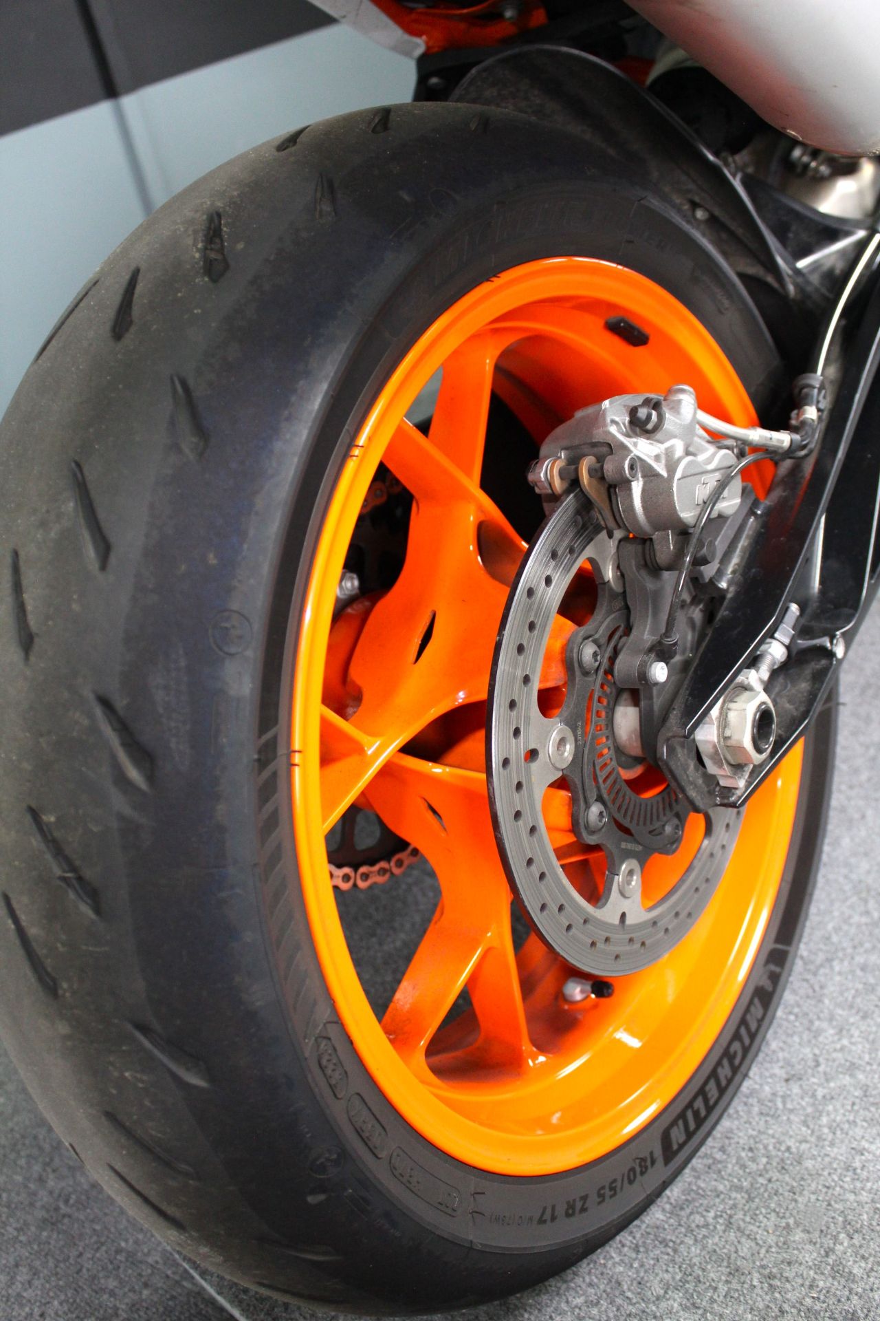 2024 KTM 890 SMT in Portland, Oregon - Photo 19