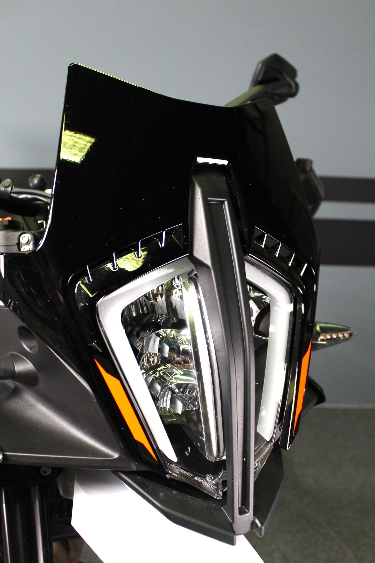 2024 KTM 890 SMT in Portland, Oregon - Photo 6