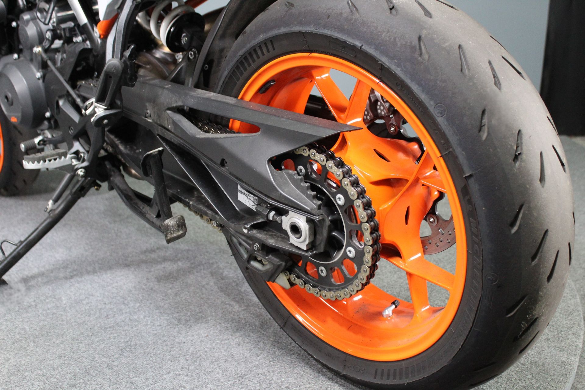2024 KTM 890 SMT in Portland, Oregon - Photo 20