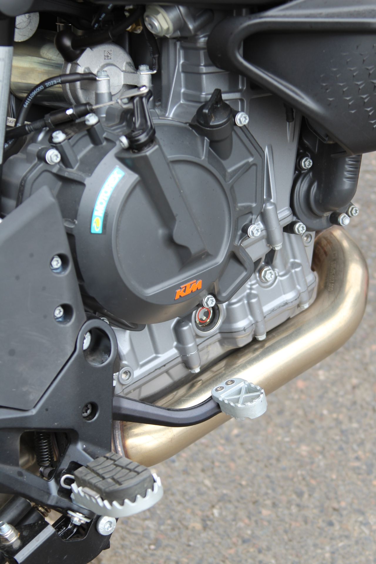 2024 KTM 890 SMT in Portland, Oregon - Photo 7