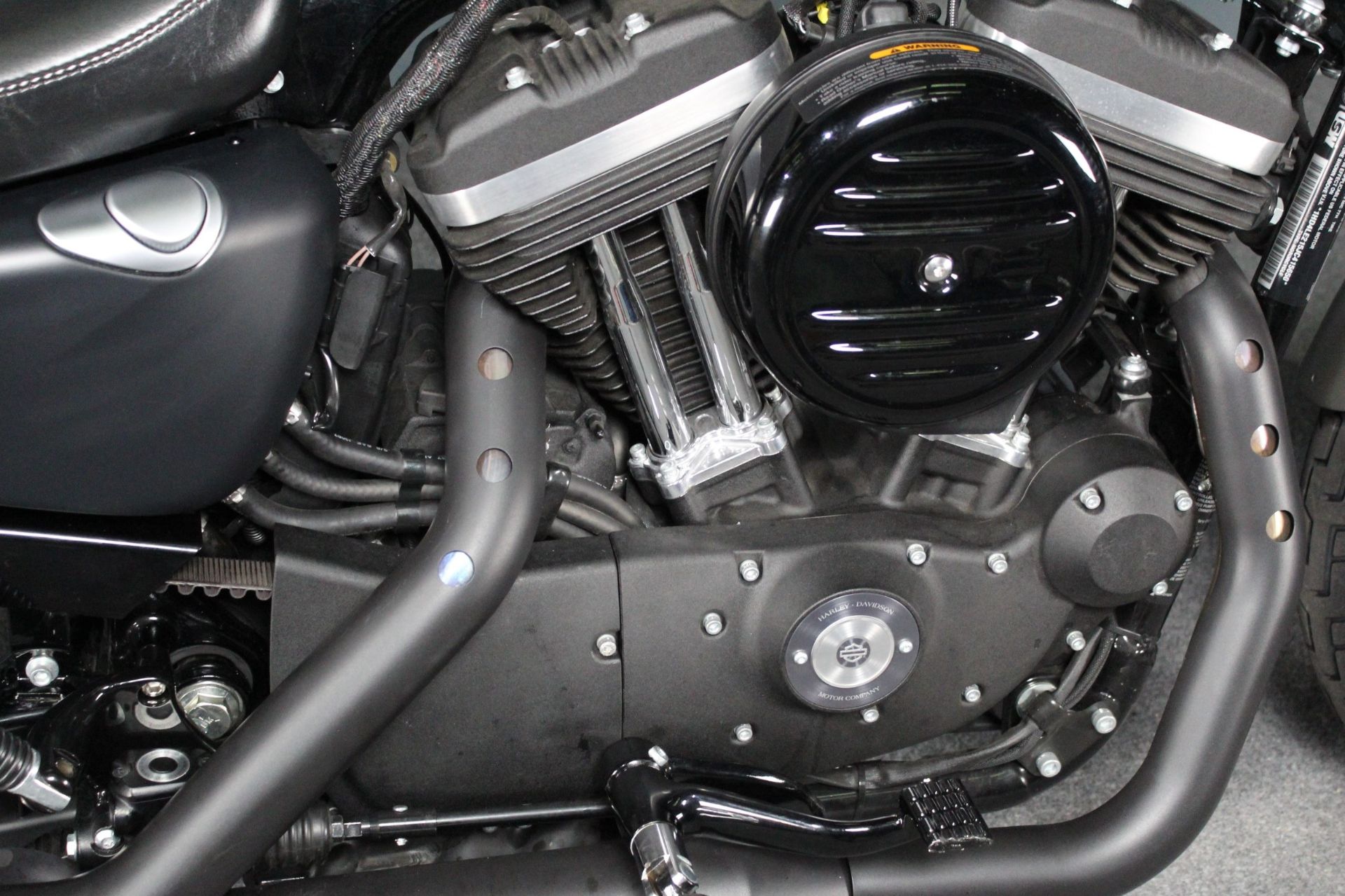 2018 Harley-Davidson Iron 883™ in Portland, Oregon - Photo 10