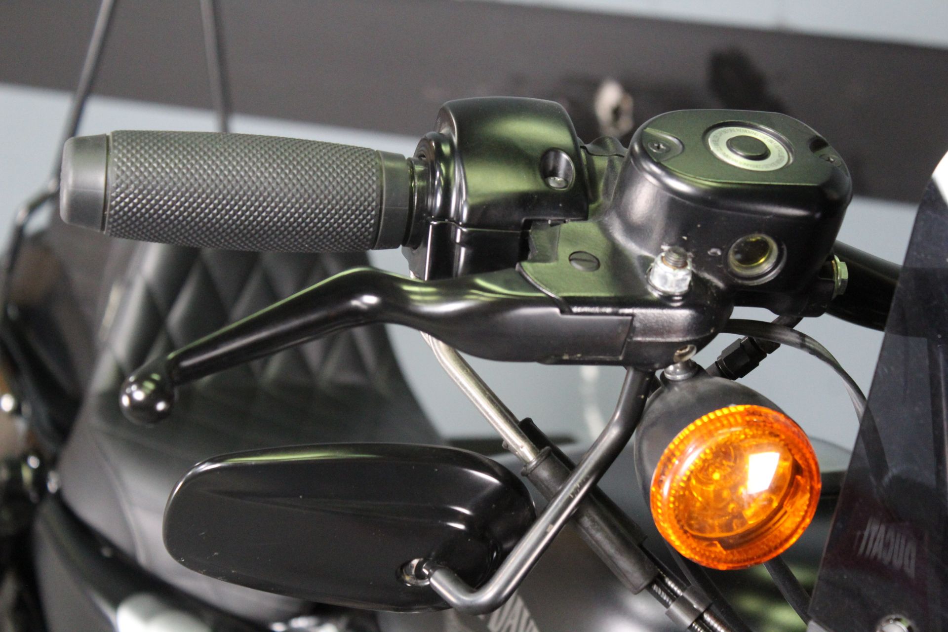 2018 Harley-Davidson Iron 883™ in Portland, Oregon - Photo 8