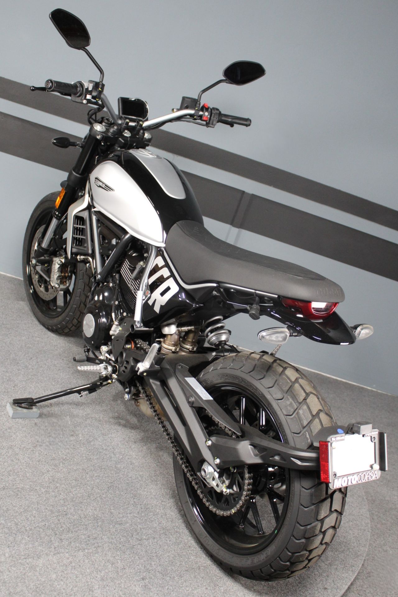 2023 Ducati Scrambler Icon in Portland, Oregon - Photo 3