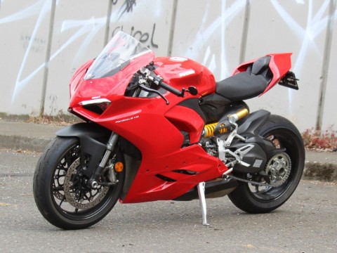 2024 Ducati Panigale V2 in Portland, Oregon - Photo 3