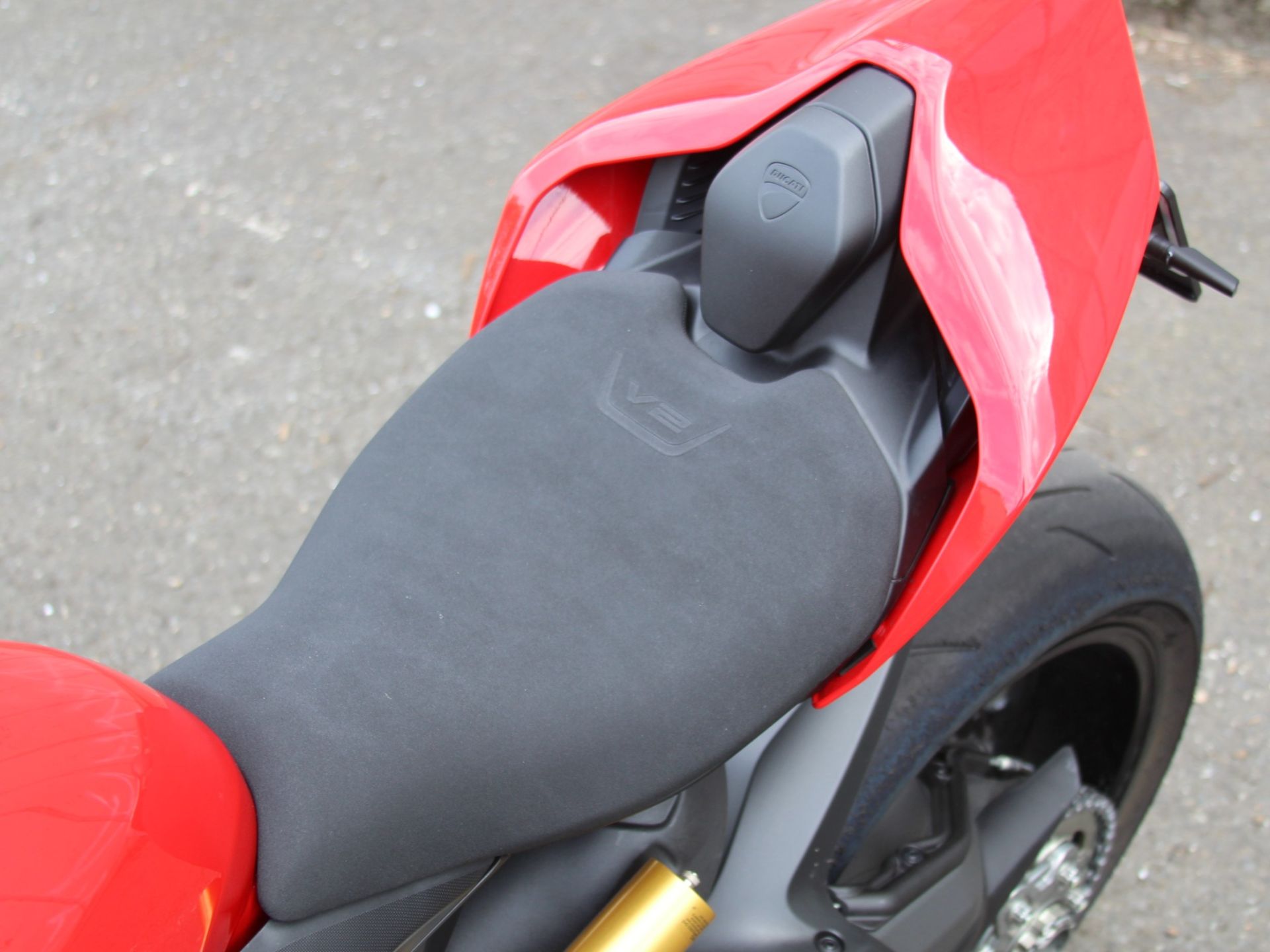 2024 Ducati Panigale V2 in Portland, Oregon - Photo 13
