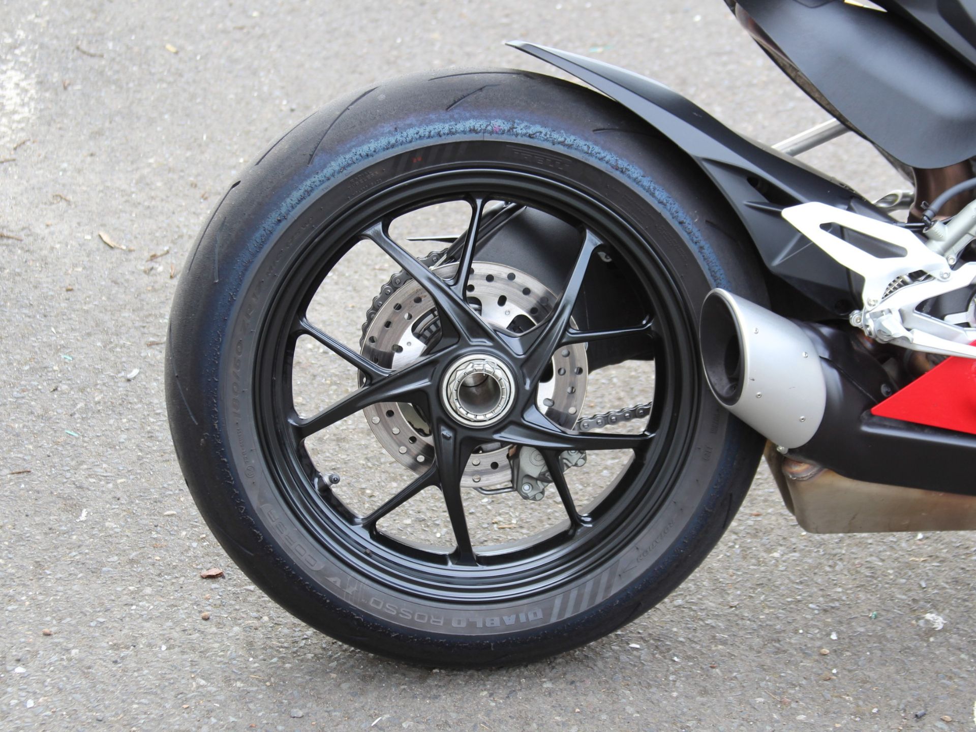 2024 Ducati Panigale V2 in Portland, Oregon - Photo 20