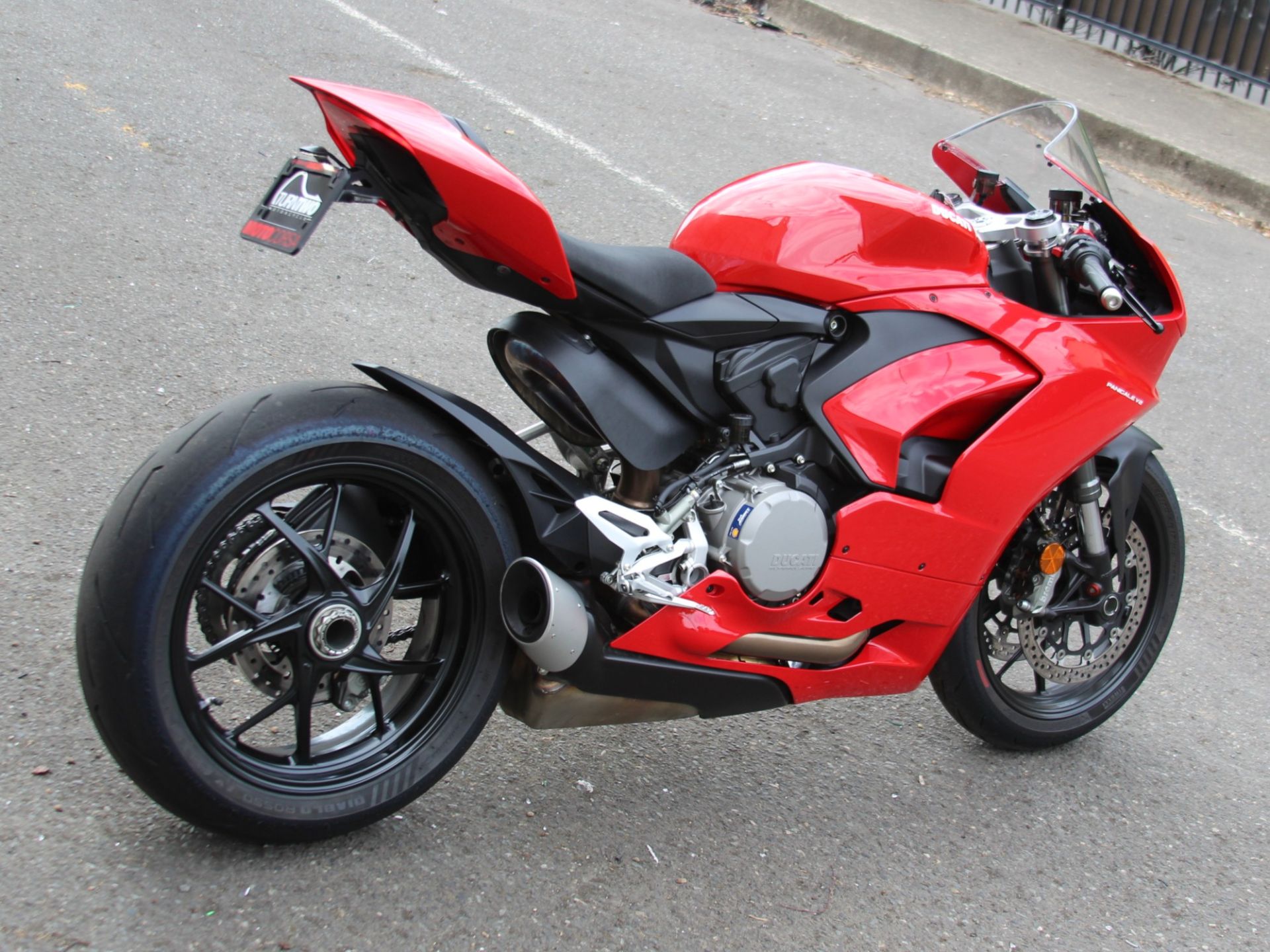2024 Ducati Panigale V2 in Portland, Oregon - Photo 6