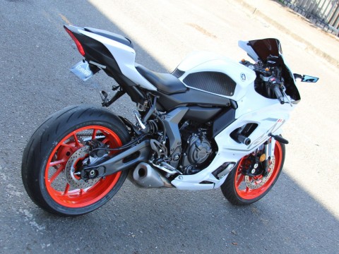 2023 Yamaha YZF-R7 in Portland, Oregon - Photo 6