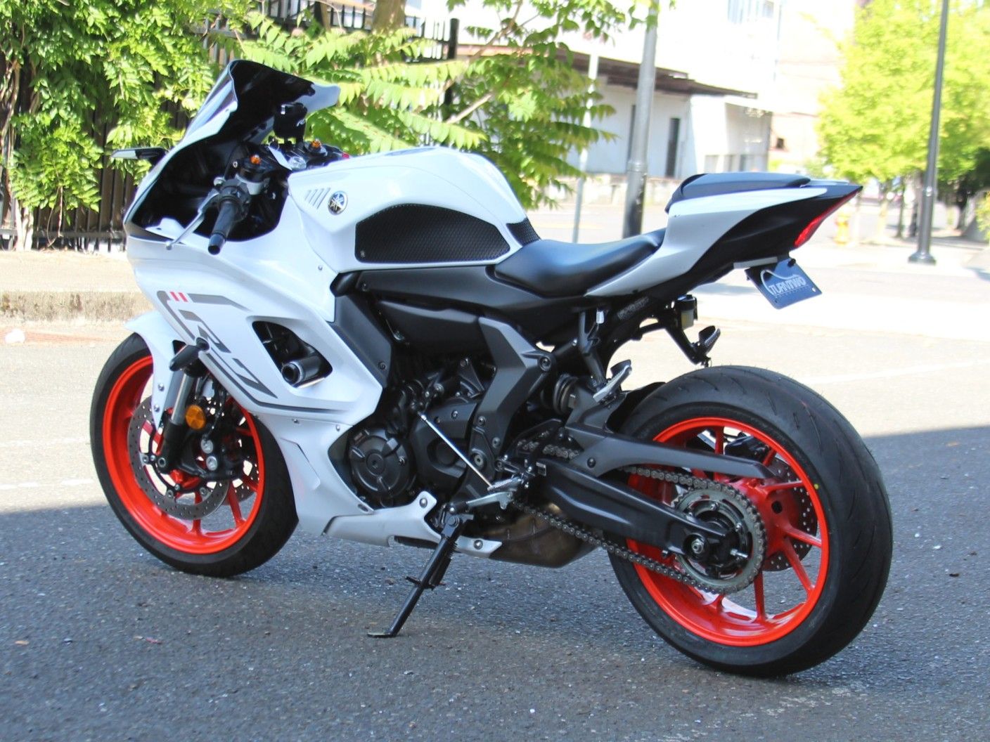2023 Yamaha YZF-R7 in Portland, Oregon - Photo 2