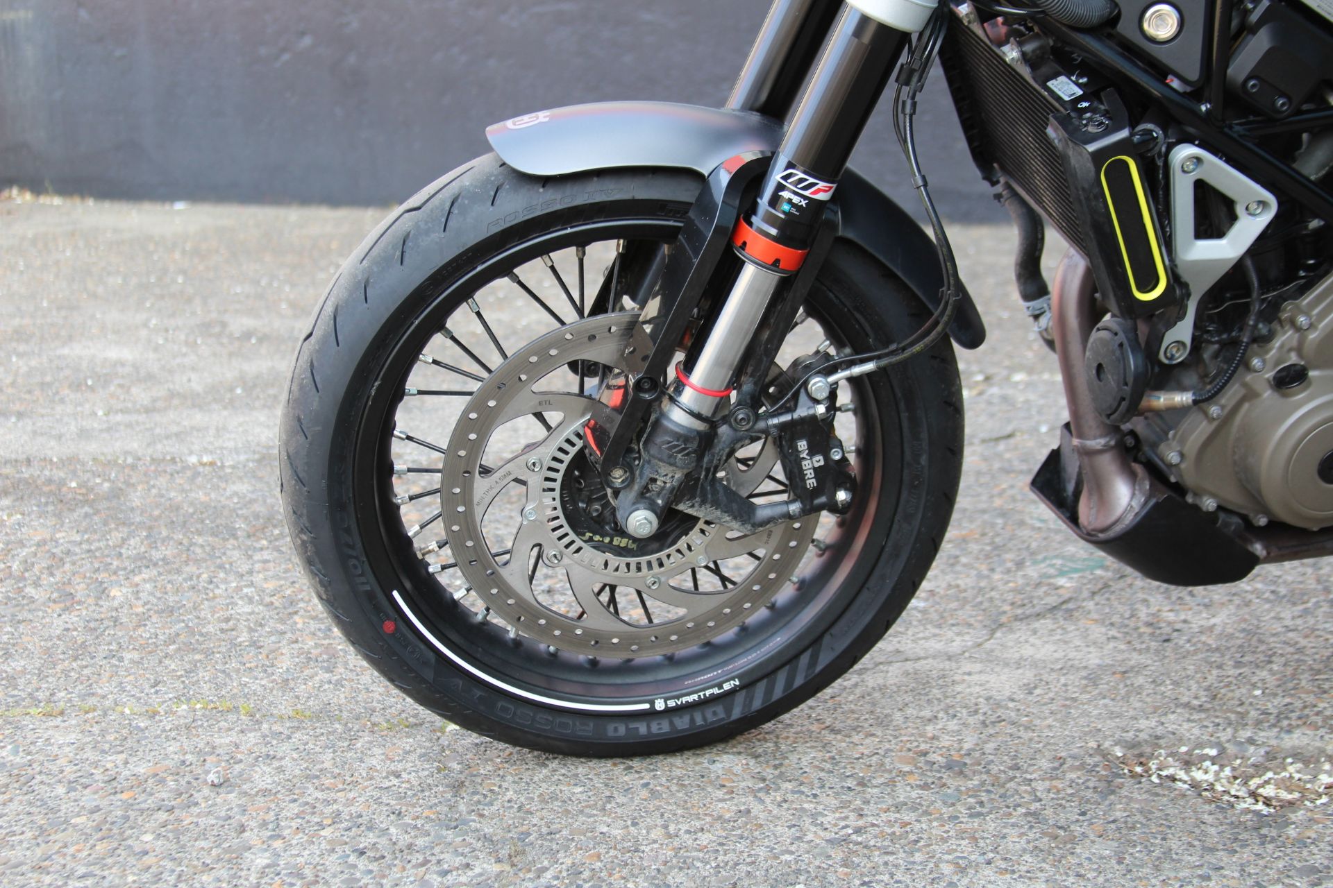 2021 Husqvarna Svartpilen 401 in Portland, Oregon - Photo 7