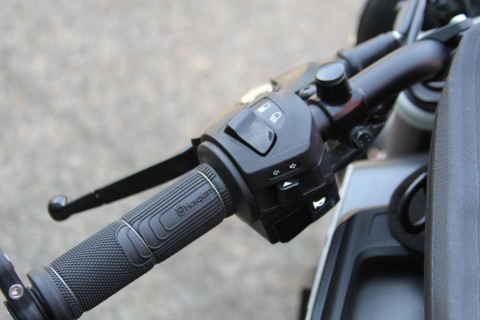 2021 Husqvarna Svartpilen 401 in Portland, Oregon - Photo 13