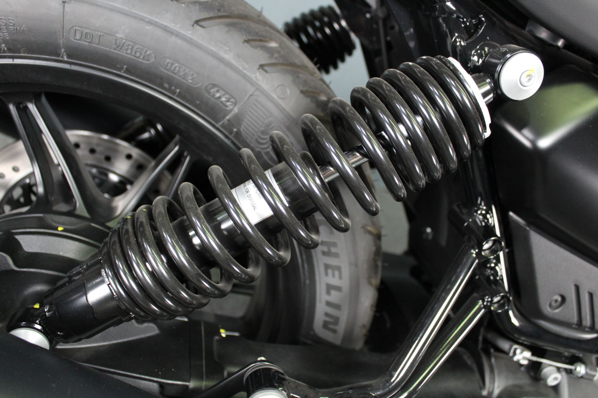 2023 Moto Guzzi V7 Stone in Portland, Oregon - Photo 17