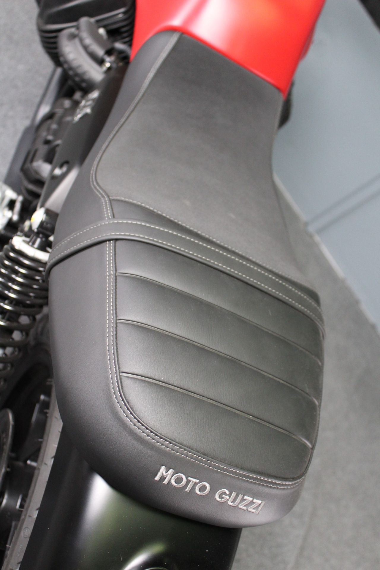 2023 Moto Guzzi V7 Stone in Portland, Oregon - Photo 16