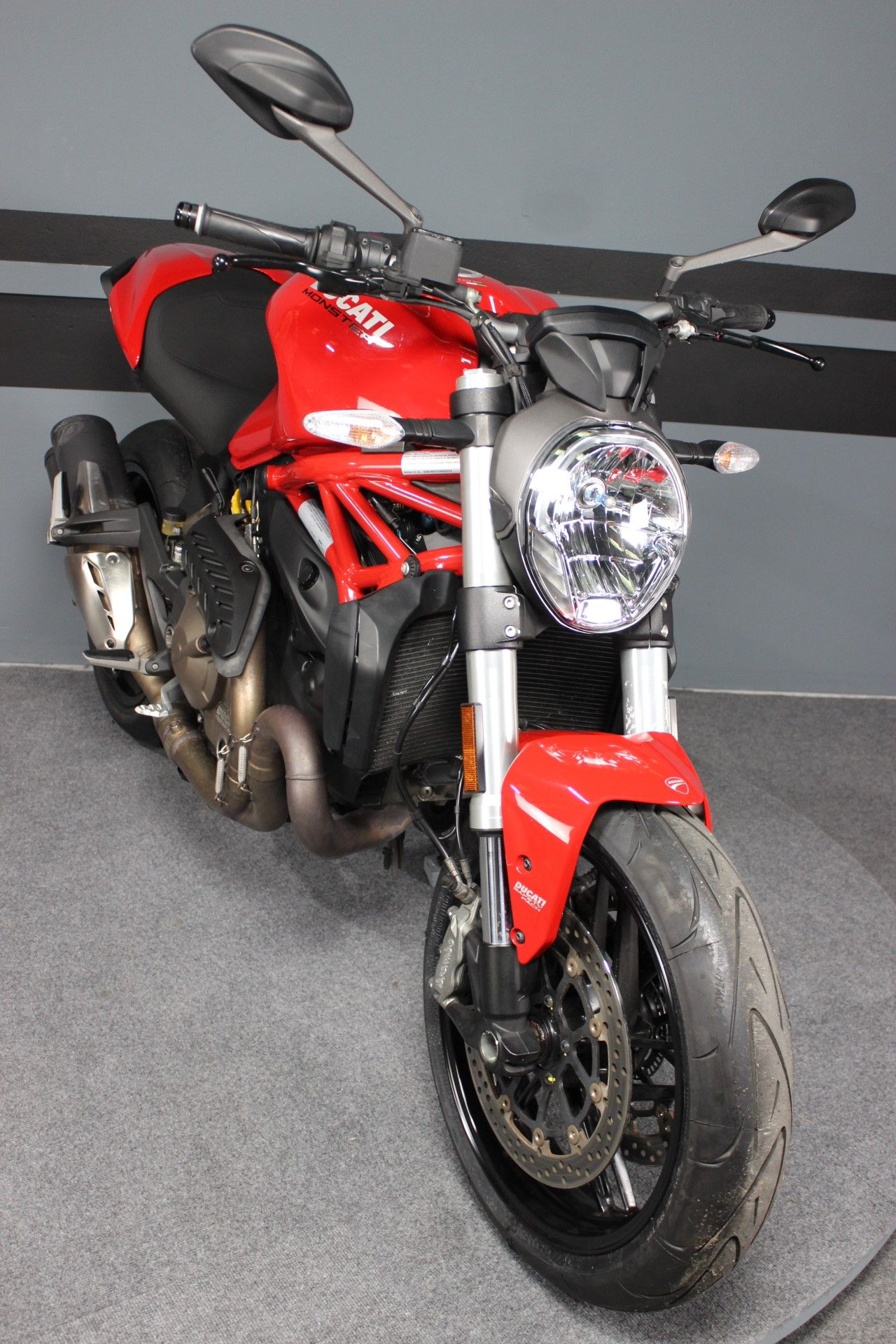2017 Ducati Monster 821 in Portland, Oregon - Photo 2