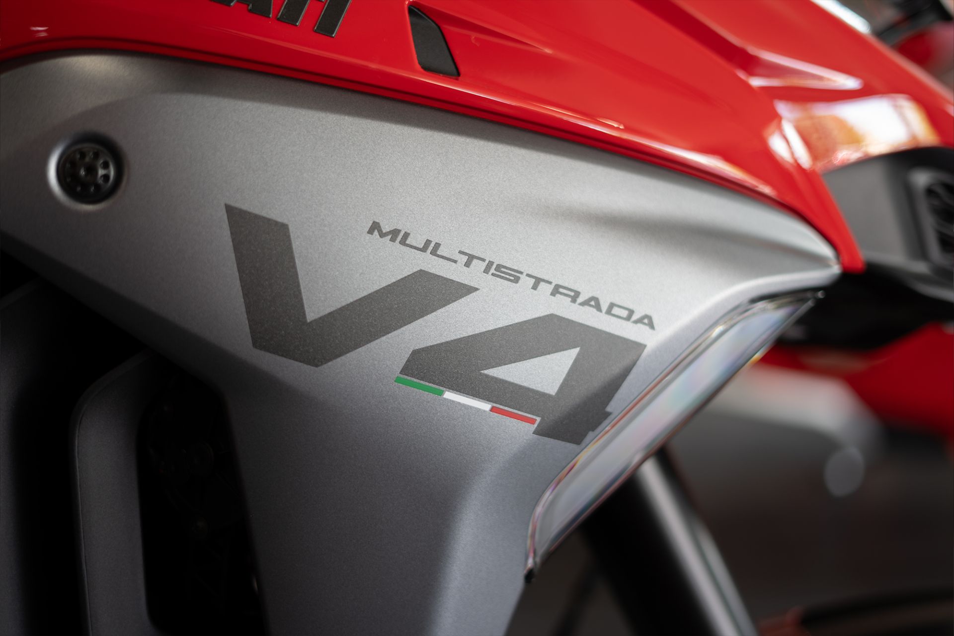 2025 Ducati Multistrada V4 in Portland, Oregon - Photo 3