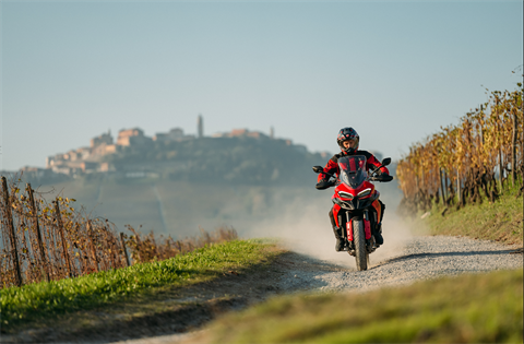 2025 Ducati Multistrada V2 in Portland, Oregon - Photo 16