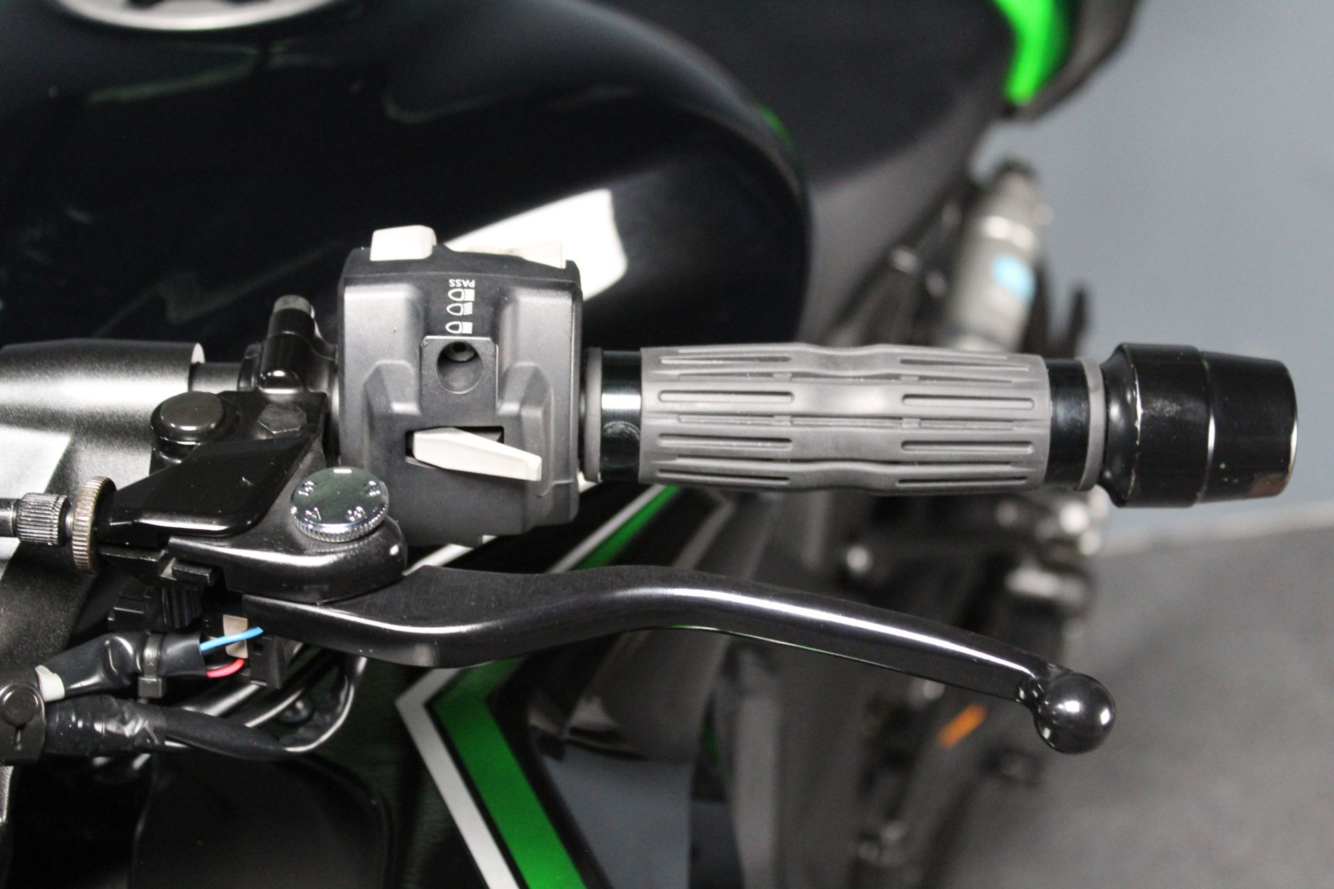 2023 Kawasaki Ninja 1000SX in Portland, Oregon - Photo 10