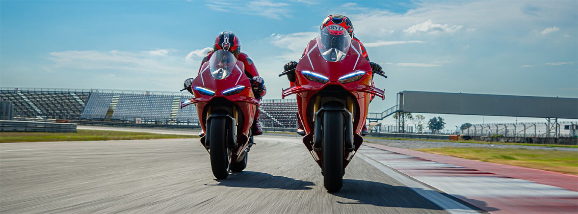 2026 Ducati V4 R in Portland, Oregon - Photo 42