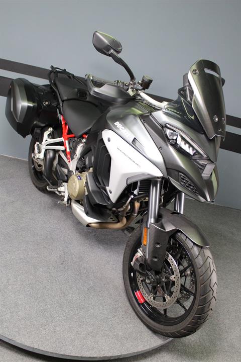 2022 Ducati Multistrada V4 S Travel & Radar in Portland, Oregon - Photo 2