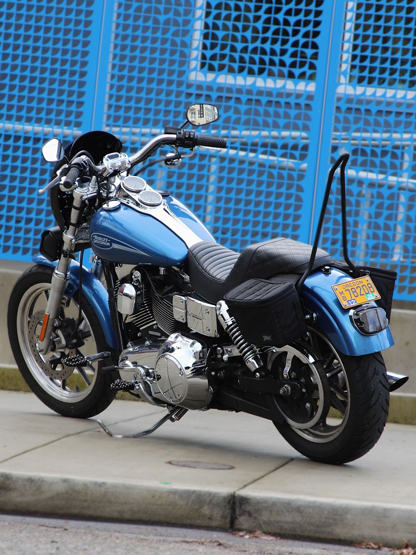 2006 Harley-Davidson Dyna™ Low Rider® in Portland, Oregon - Photo 4