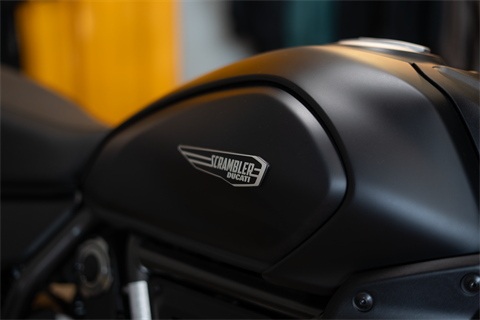 2025 Ducati Scrambler Icon Dark in Portland, Oregon - Photo 2