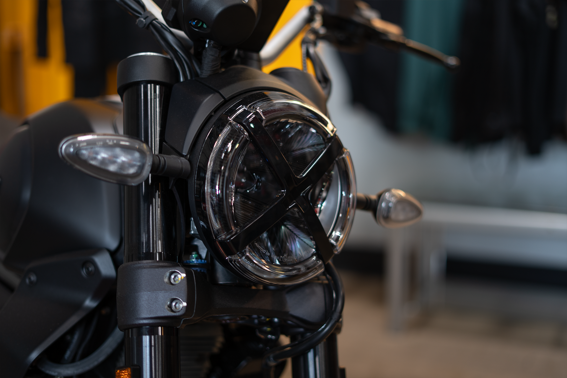 2025 Ducati Scrambler Icon Dark in Portland, Oregon - Photo 3