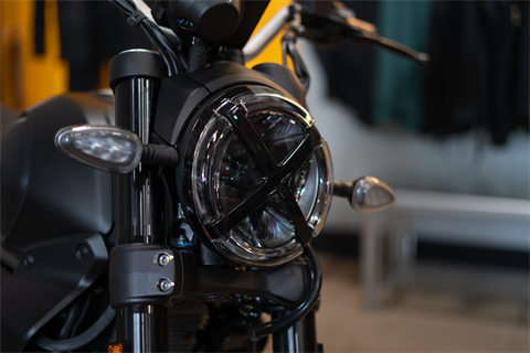 2025 Ducati Scrambler Icon Dark in Portland, Oregon - Photo 3