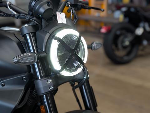 2025 Ducati Scrambler Icon Dark in Portland, Oregon - Photo 2