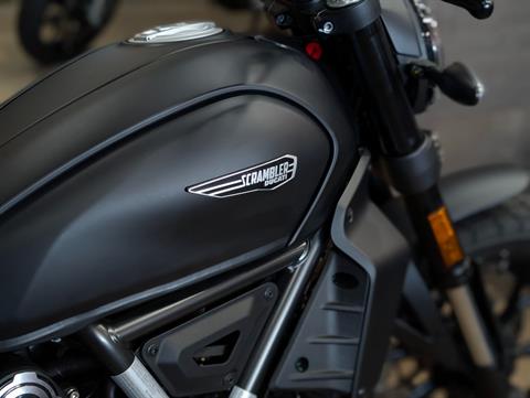 2025 Ducati Scrambler Icon Dark in Portland, Oregon - Photo 4