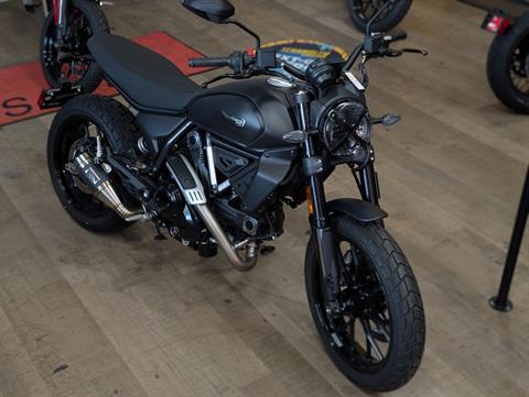 2025 Ducati Scrambler Icon Dark in Portland, Oregon - Photo 6