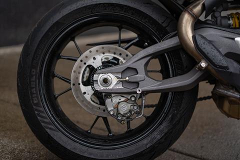 2025 Ducati Streetfighter V2 in Portland, Oregon - Photo 5