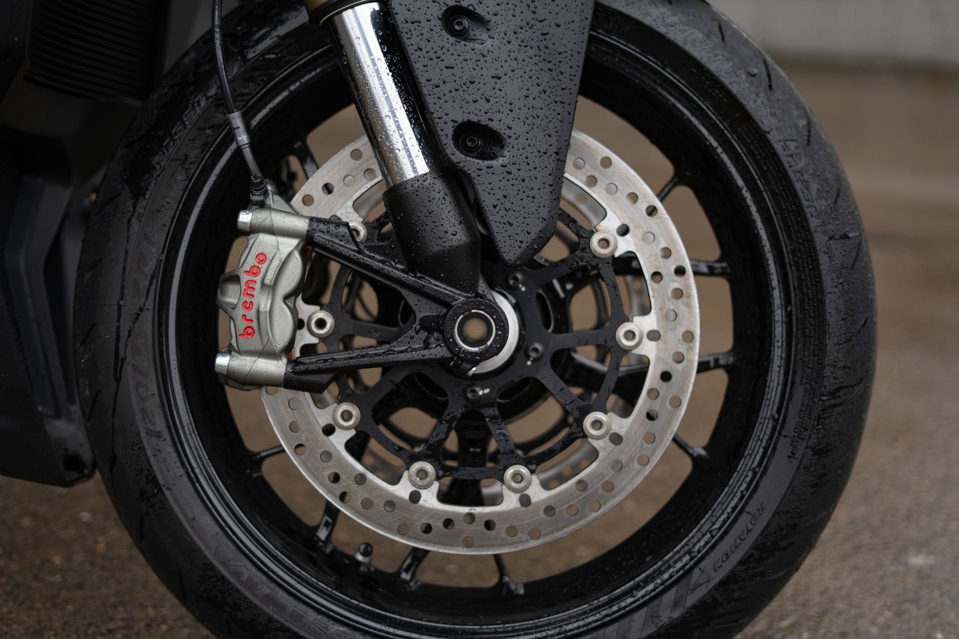 2025 Ducati Streetfighter V2 in Portland, Oregon - Photo 8