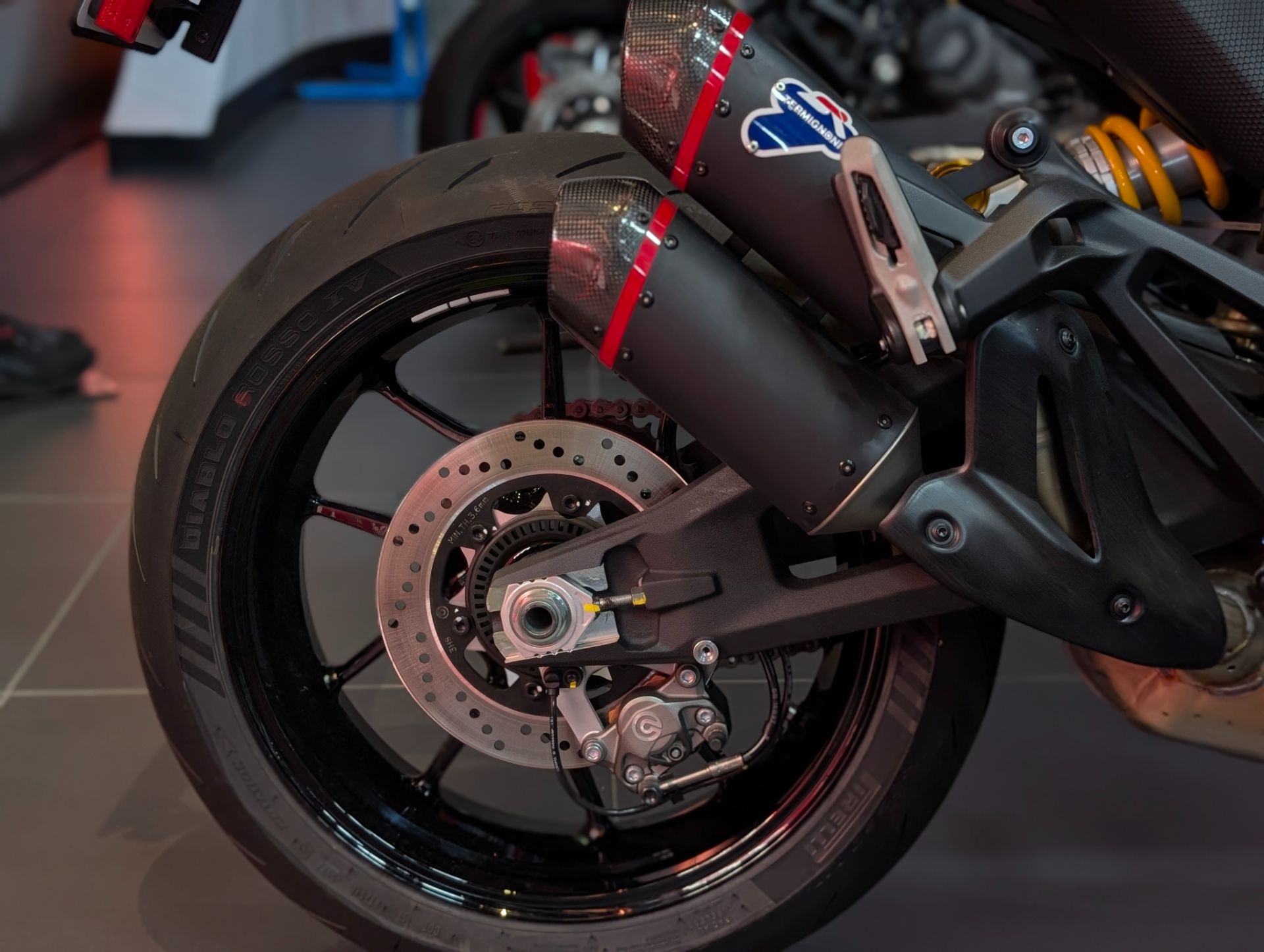 2025 Ducati Monster SP in Portland, Oregon - Photo 4
