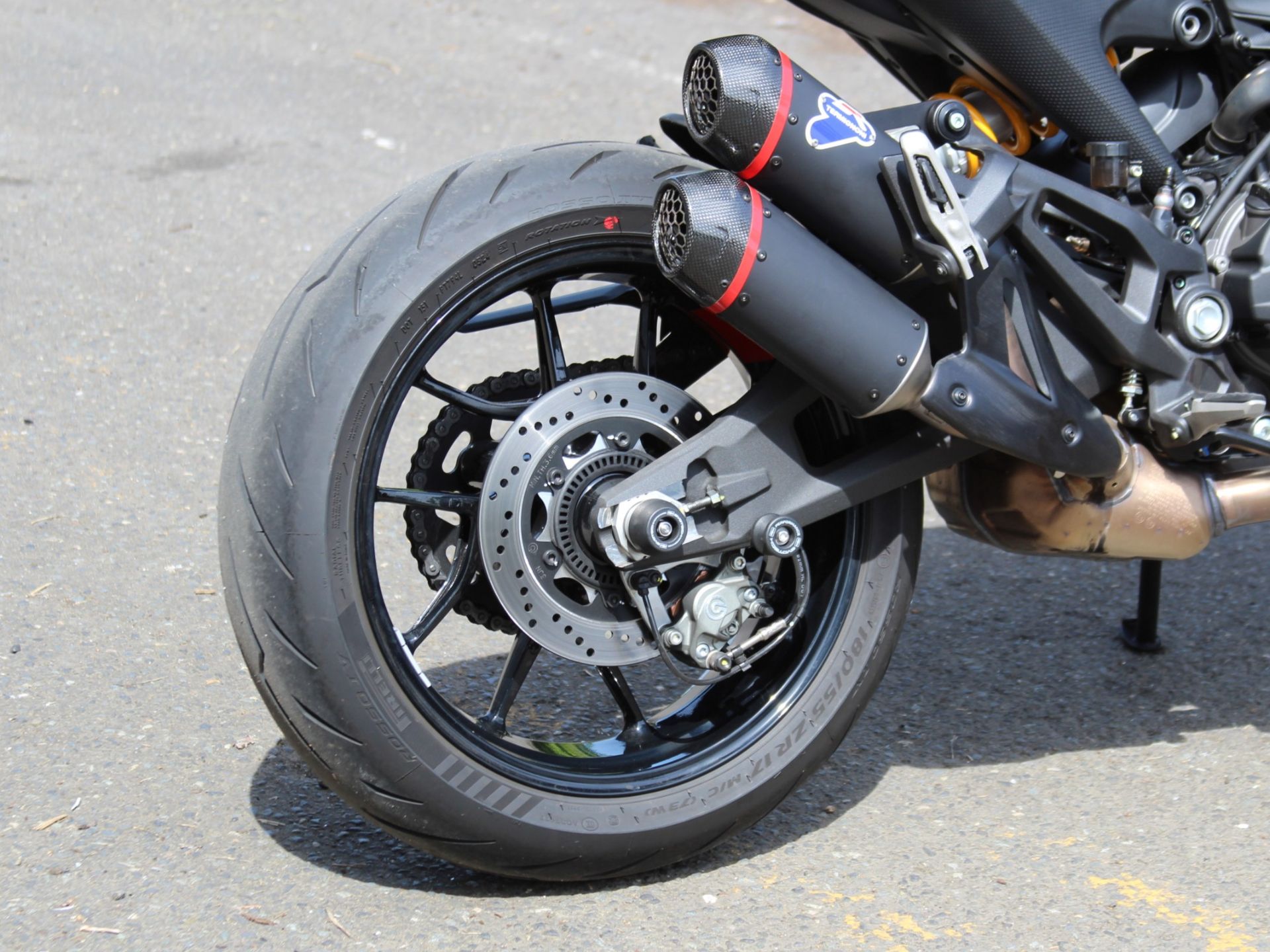 2025 Ducati Monster SP in Portland, Oregon - Photo 14