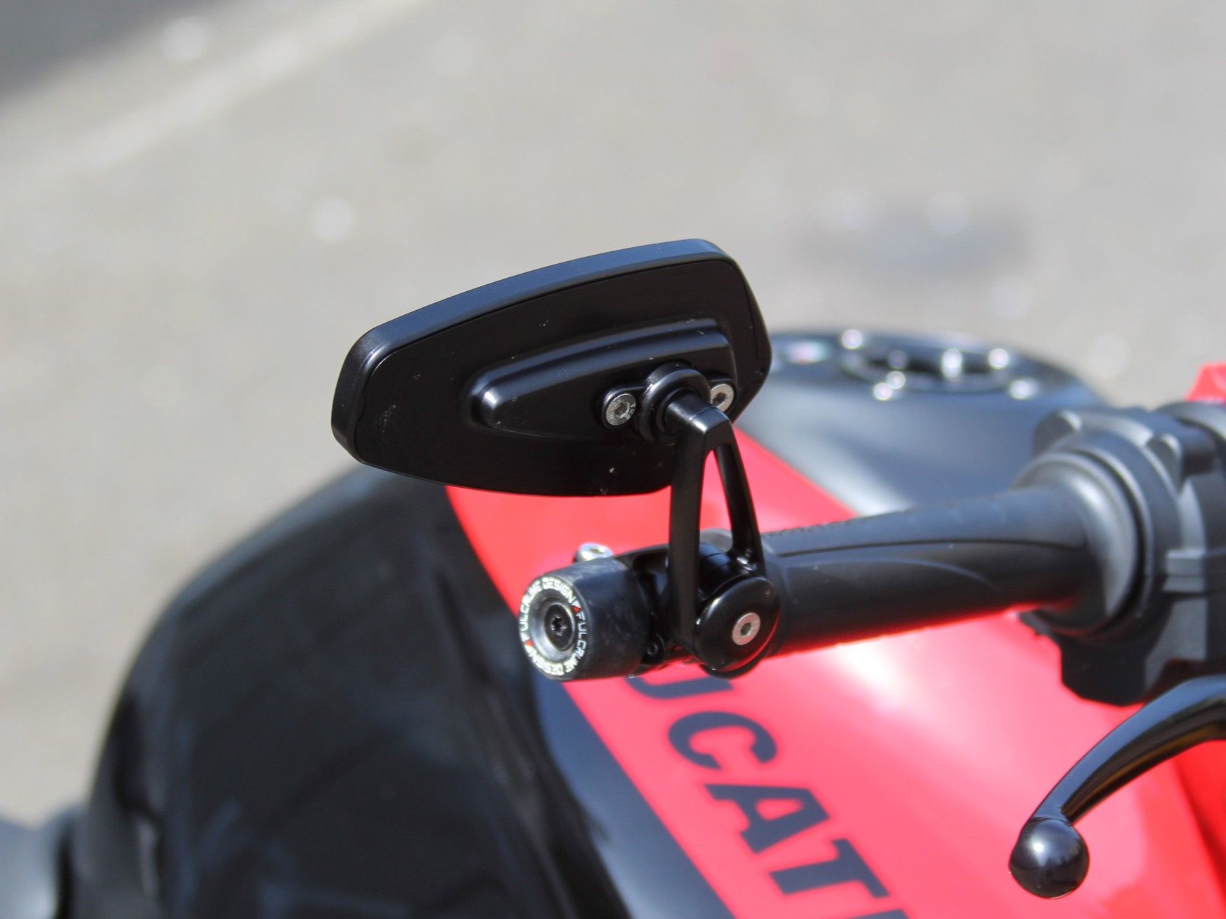 2025 Ducati Monster SP in Portland, Oregon - Photo 17