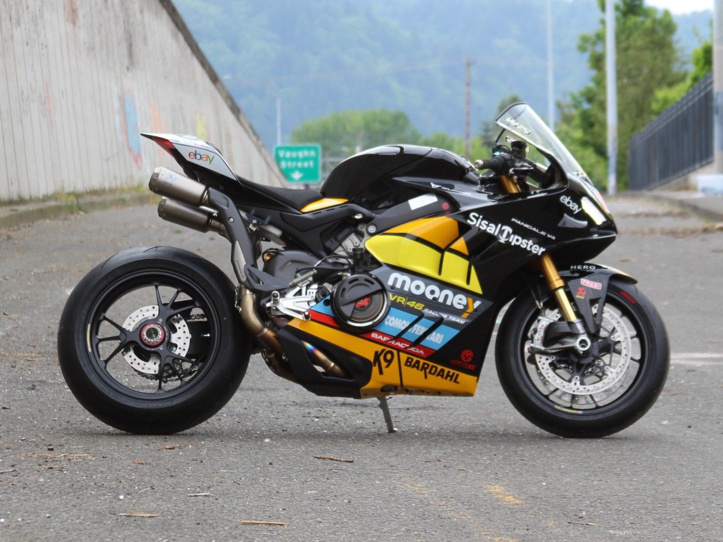 2024 Ducati Panigale V4 Bezzecchi 2023 Racing Replica in Portland, Oregon - Photo 6