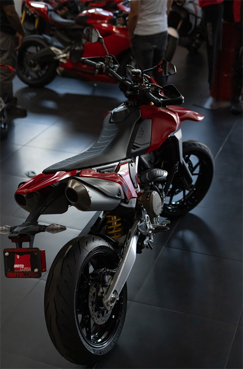 2025 Ducati Hypermotard 698 Mono in Portland, Oregon - Photo 7