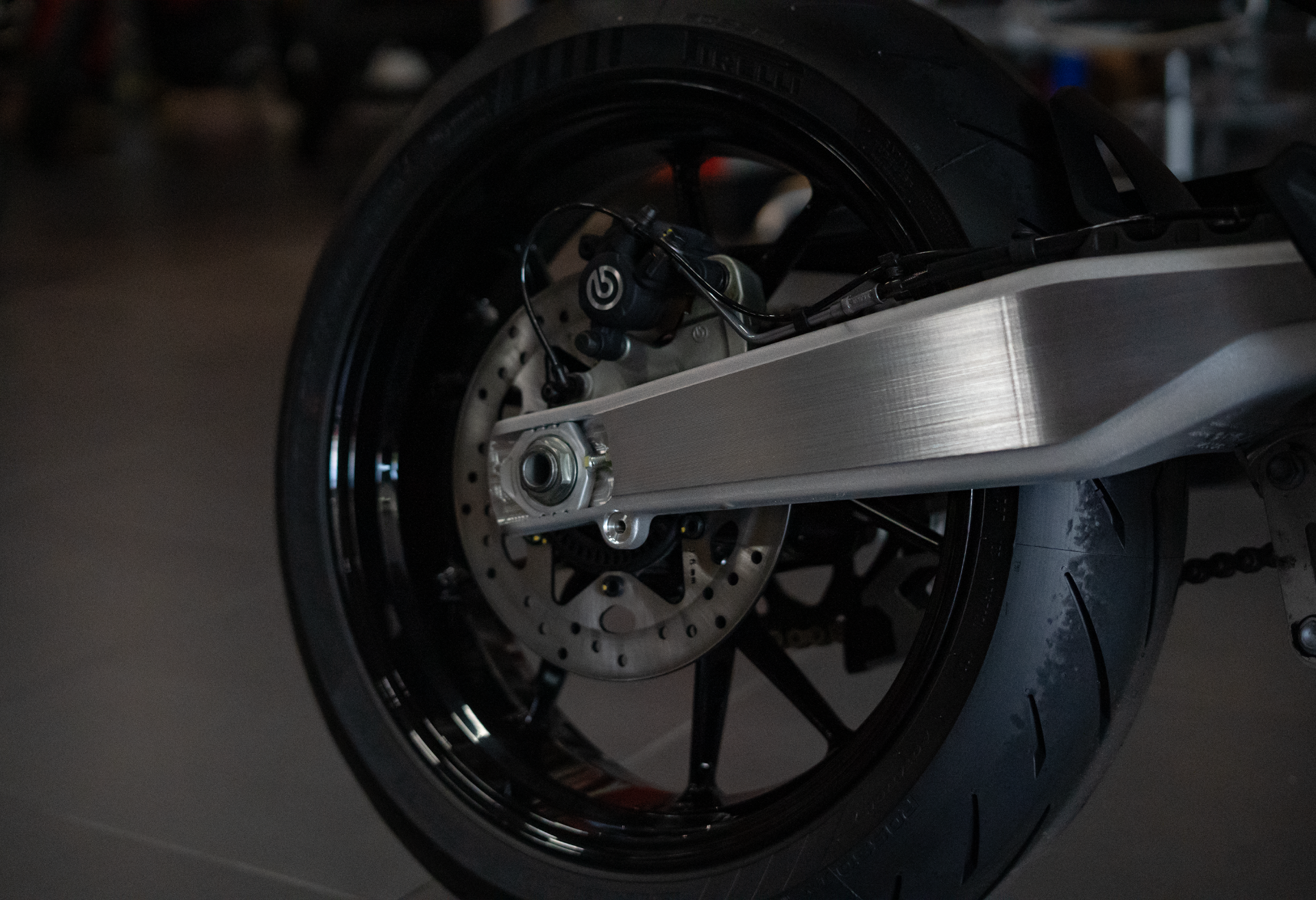 2025 Ducati Hypermotard 698 Mono in Portland, Oregon - Photo 8