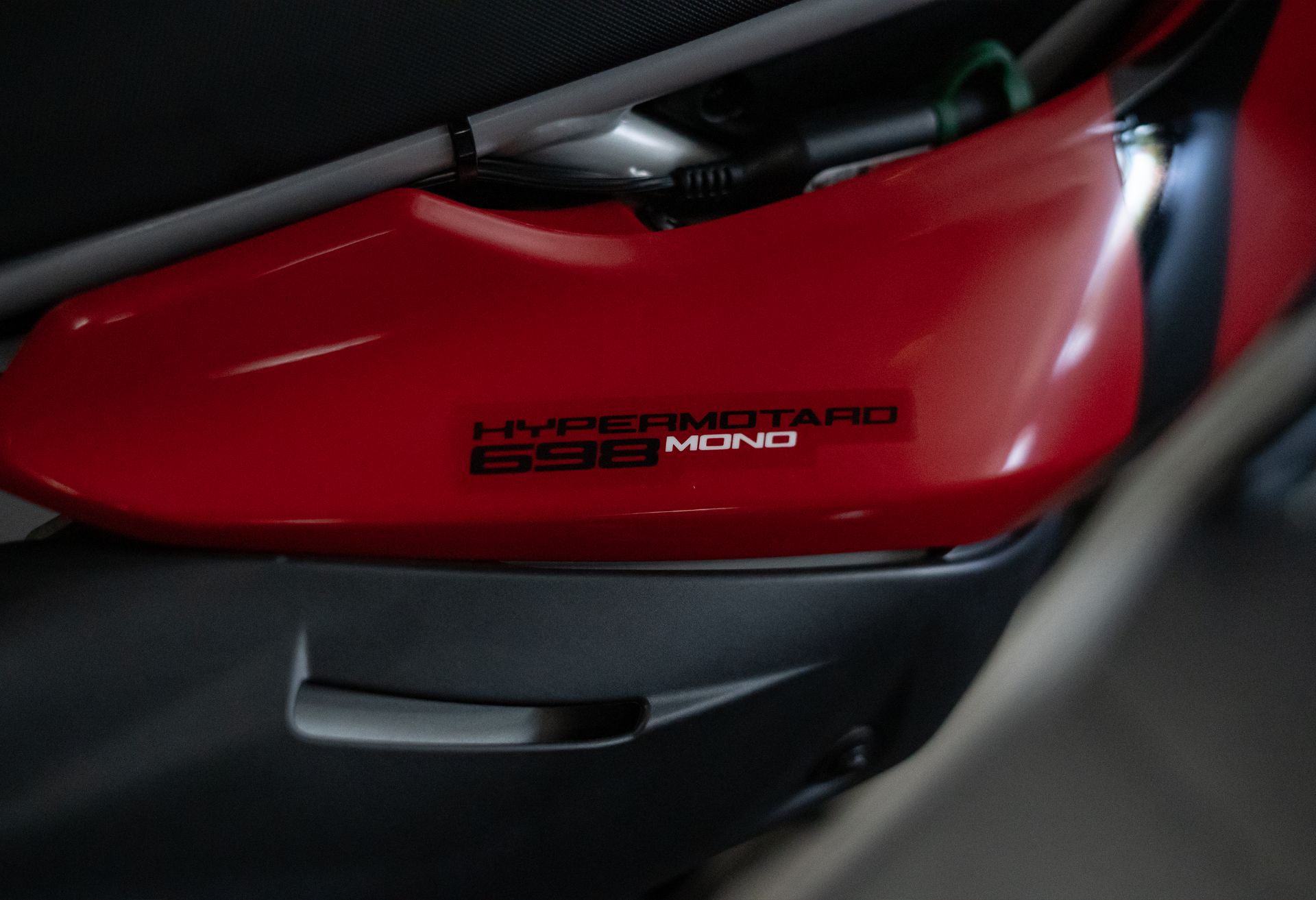 2025 Ducati Hypermotard 698 Mono in Portland, Oregon - Photo 5