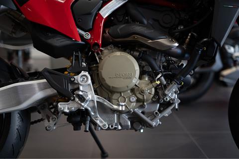 2025 Ducati Hypermotard 698 Mono in Portland, Oregon - Photo 2