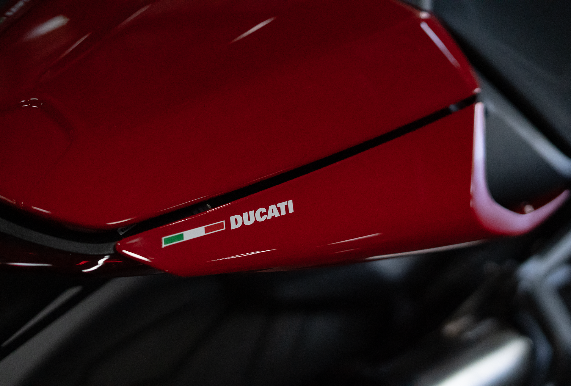 2025 Ducati Monster + in Portland, Oregon - Photo 4