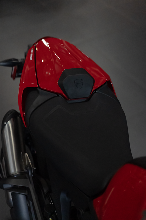 2025 Ducati Monster + in Portland, Oregon - Photo 7