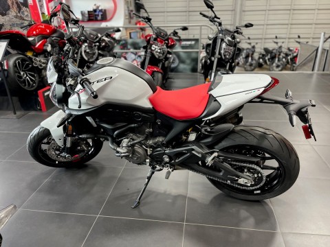 2025 Ducati Monster + in Portland, Oregon - Photo 6